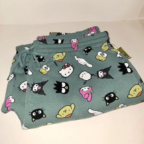 Sanrio Sweatpants in XL - Picture 2 of 3